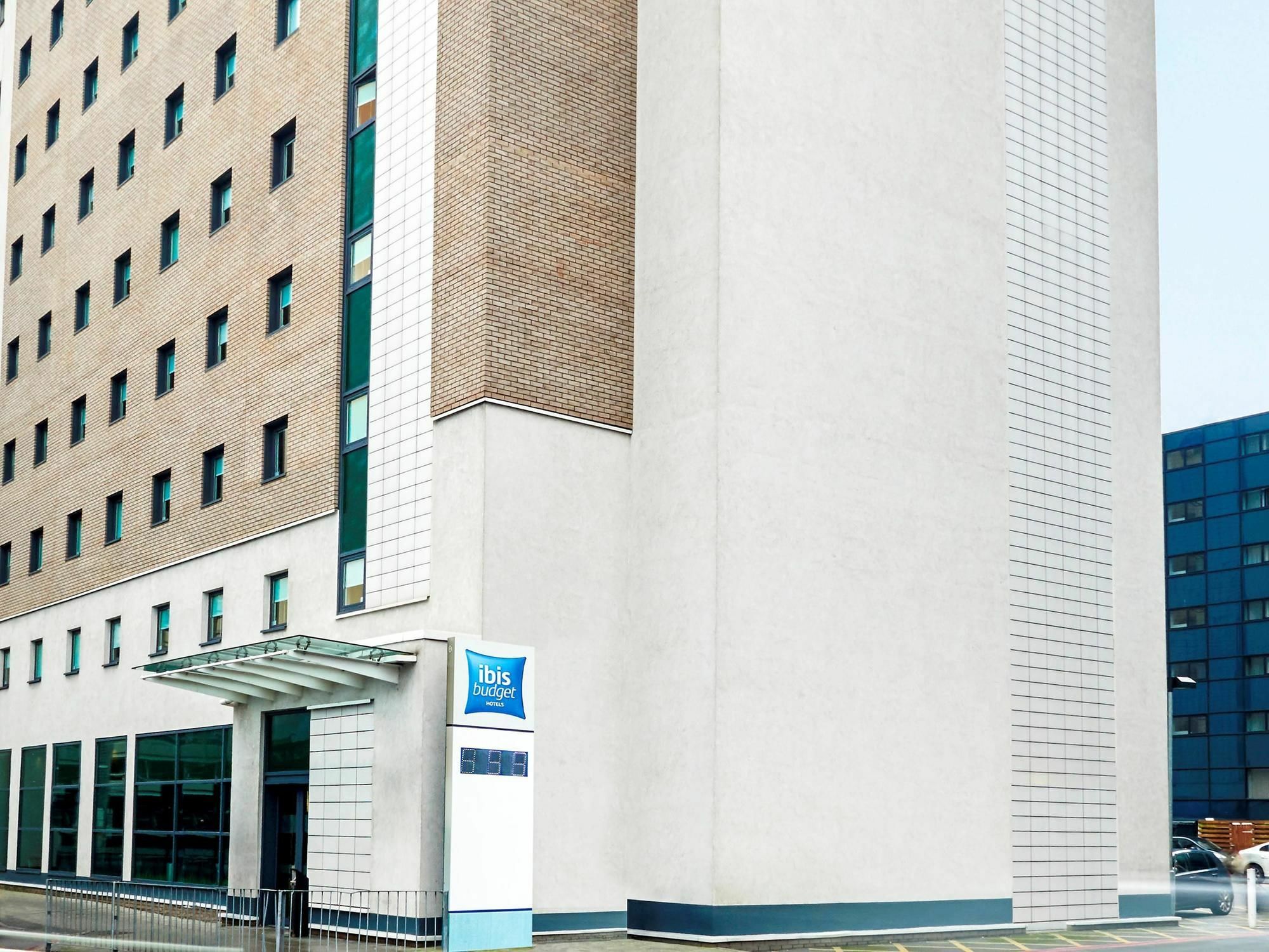 Ibis Budget Birmingham Airport Terminal Building - Nec Бикенхил Экстерьер фото